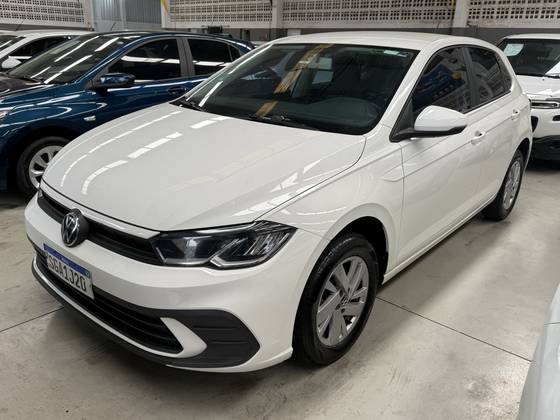 VOLKSWAGEN POLO 1.0 MPI MANUAL VOLKSWAGEN POLO 1.0 MPI MANUAL